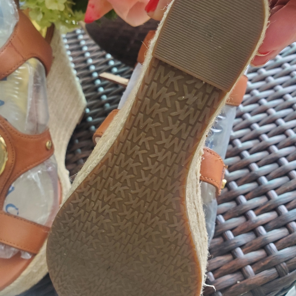 MK sandals - Picture 5 of 8